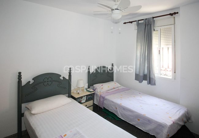 Well-located Apartment with Investment Potential in Torremolinos 9