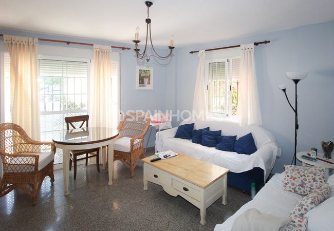 Well-located Apartment with Investment Potential in Torremolinos 2