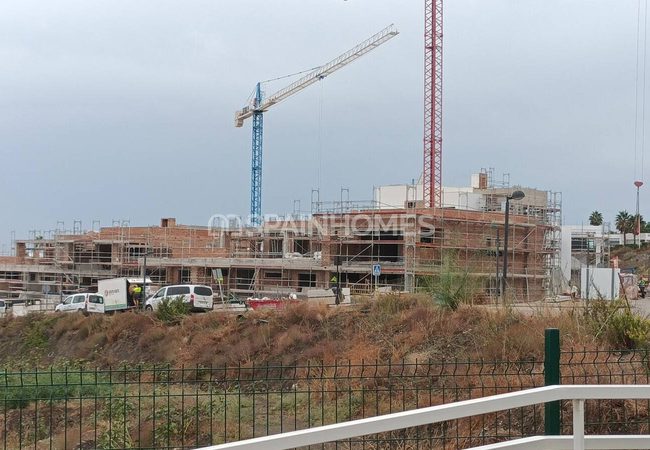 Wohnungen In Estepona In Einem Wohnkomplex Mit Kino-bereich 16