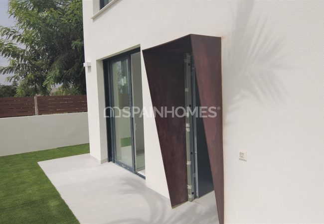 Luxury Villas Close to the Beach in Villajoyosa Alicante 28