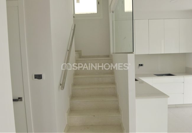Luxury Villas Close to the Beach in Villajoyosa Alicante 49