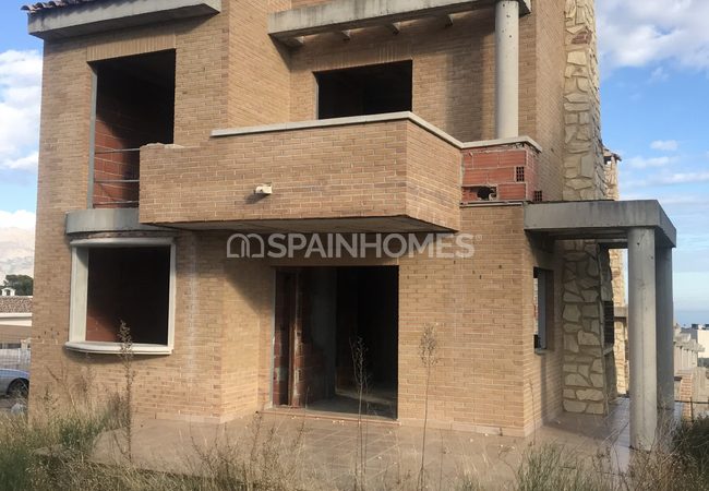 Alicante La Nucia'da Sahile Yakın Konumda Müstakil Evler 47