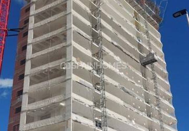 Benidorm'da Sahile Yakın Konumda Lüks Site İçinde Daireler 20