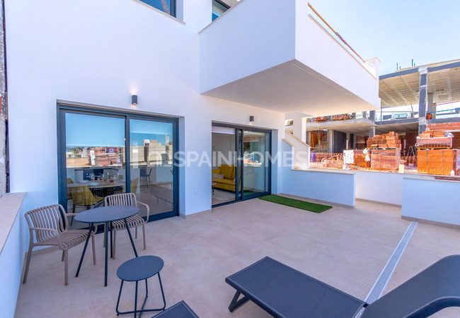 Properties in a Complex in a Popular Location in Torrevieja 39