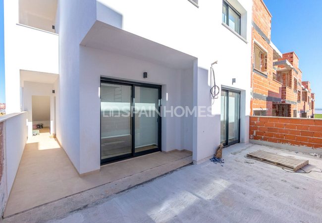 Properties in a Complex in a Popular Location in Torrevieja 40