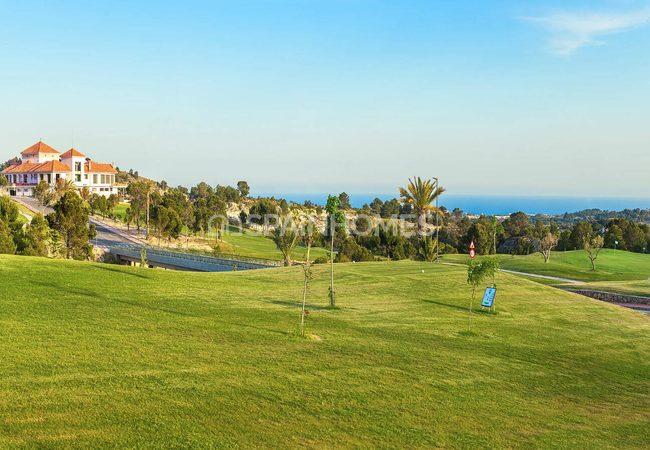 Propiedades De Golf Con Piscina Y Parking En Finestrat Alicante 14