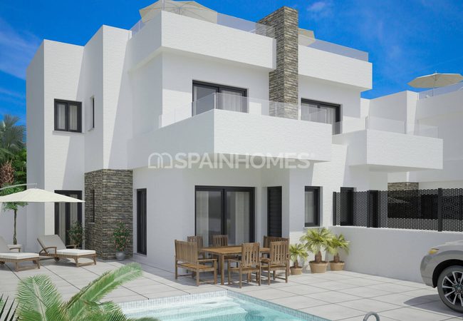 Villas with Private Pools Near Amenities in Orihuela Alicante 40