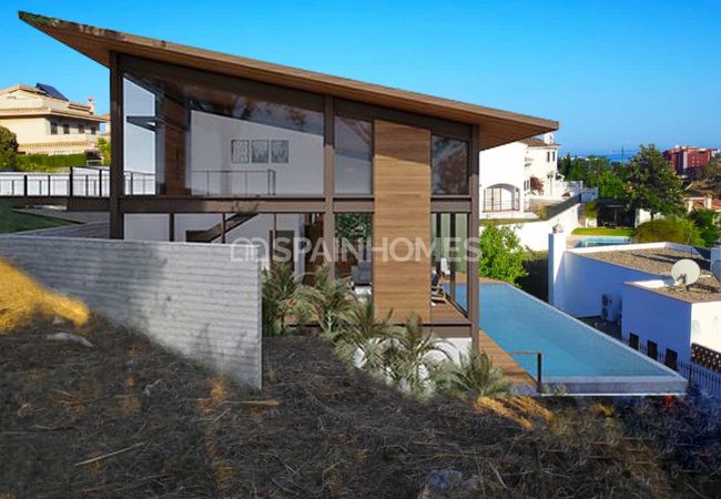 Benalmadena'da Müstakil Villa İnşasına Uygun Arsa 3