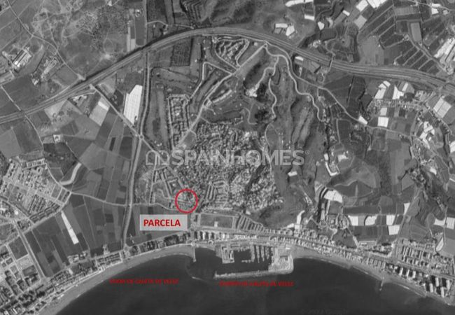 Investment Land in a Prime Location in Velez Malaga 5