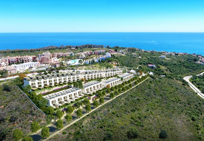 Modernly Designed 3 and 4 Bedroom Townhouses in Málaga Manilva 8